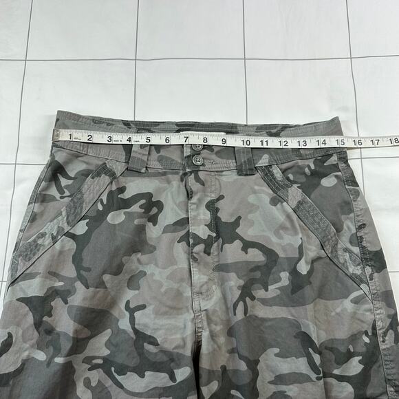 Abercrombie & Fitch Pants Womens 30 Short Green Gray Camo Relaxed Cargo Utility - Picture 8 of 13